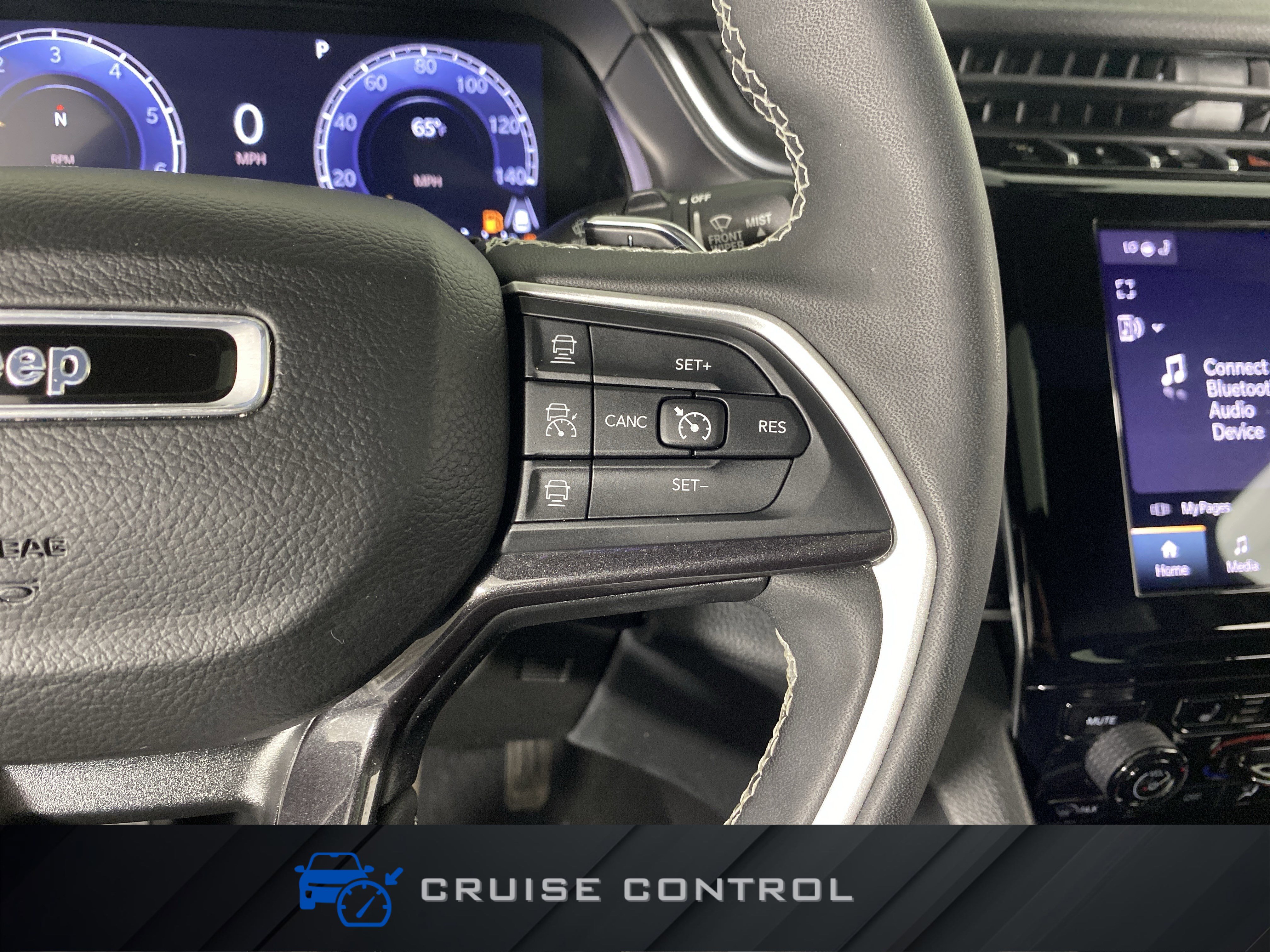 Used 2023 Jeep Grand Cherokee Altitude image 24