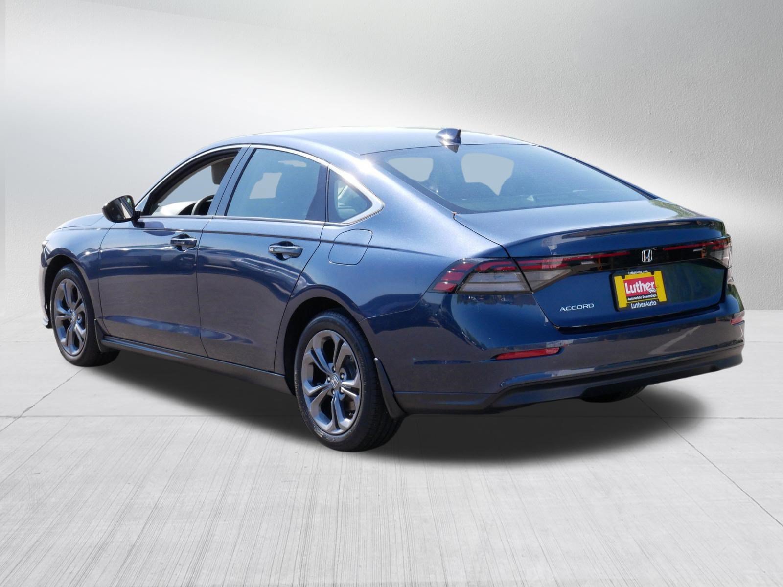 Certified 2023 Honda Accord EX image 5