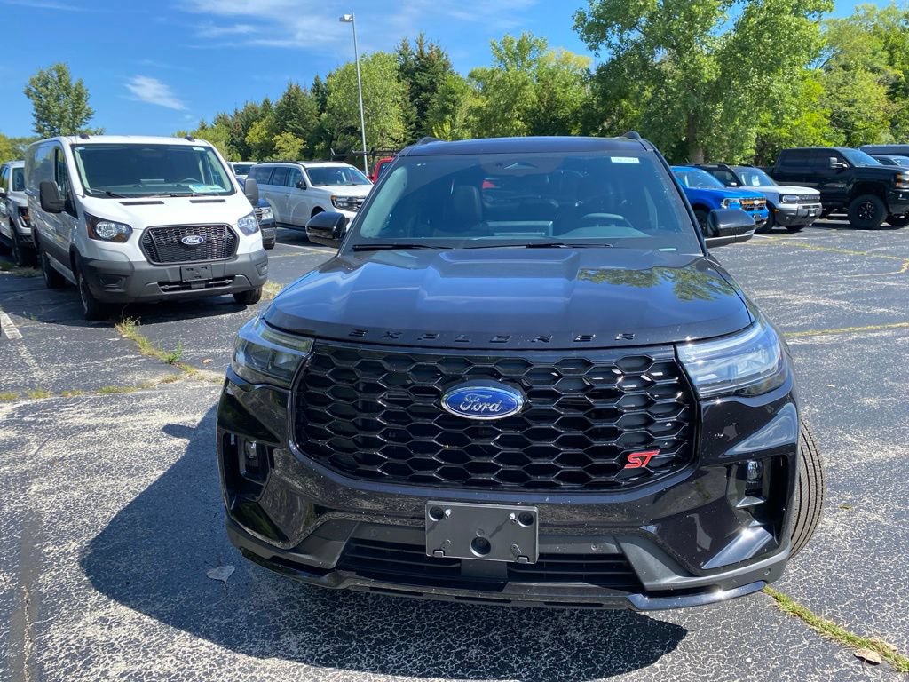 New 2026 Ford Explorer ST w/ Sun And Sound Package AWD/4WD image 9