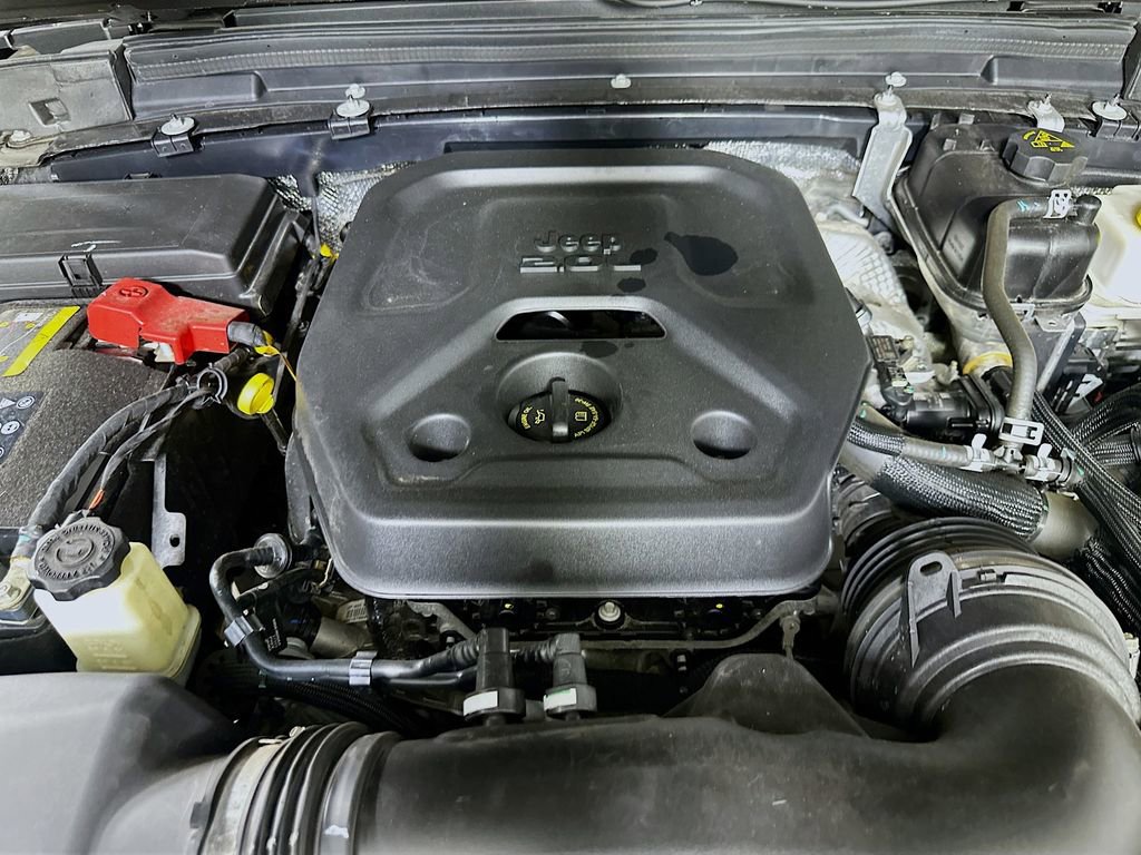 Used 2024 Jeep Wrangler Unlimited image 9