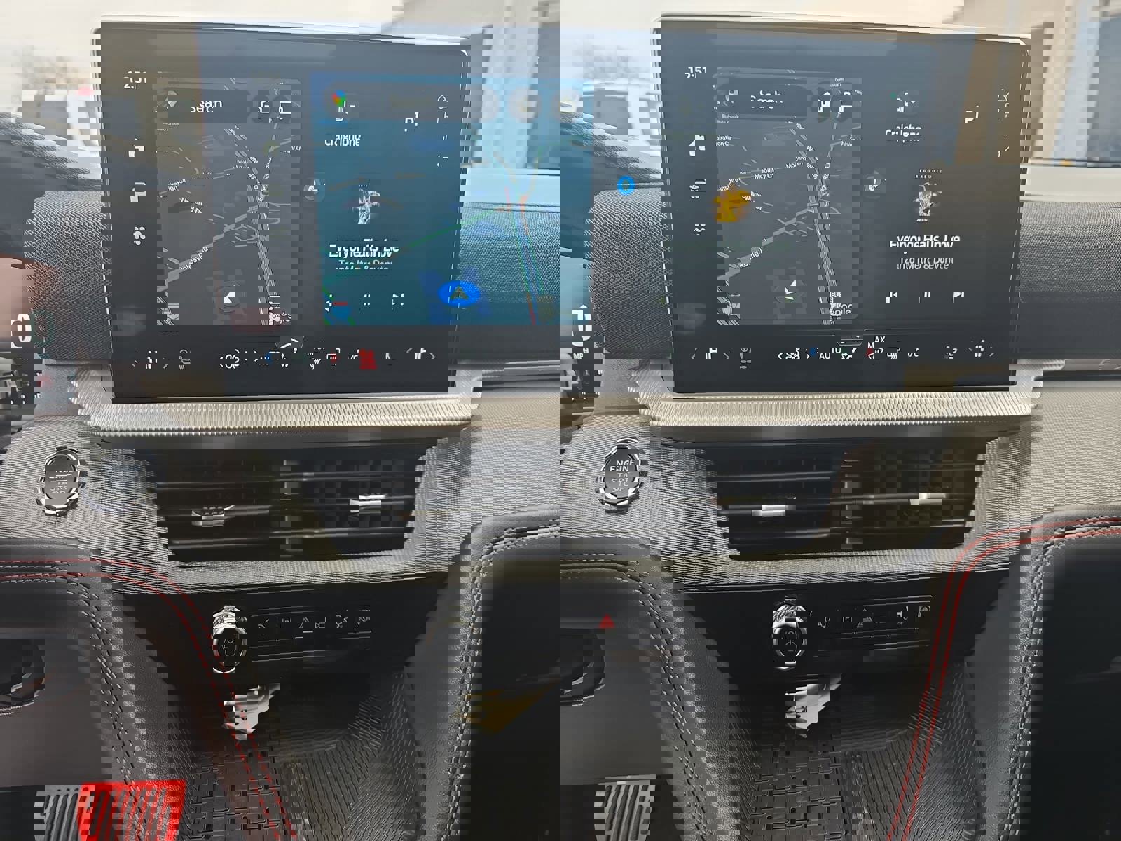 Used 2025 Ford Explorer ST w/ Sun And Sound Package image 22