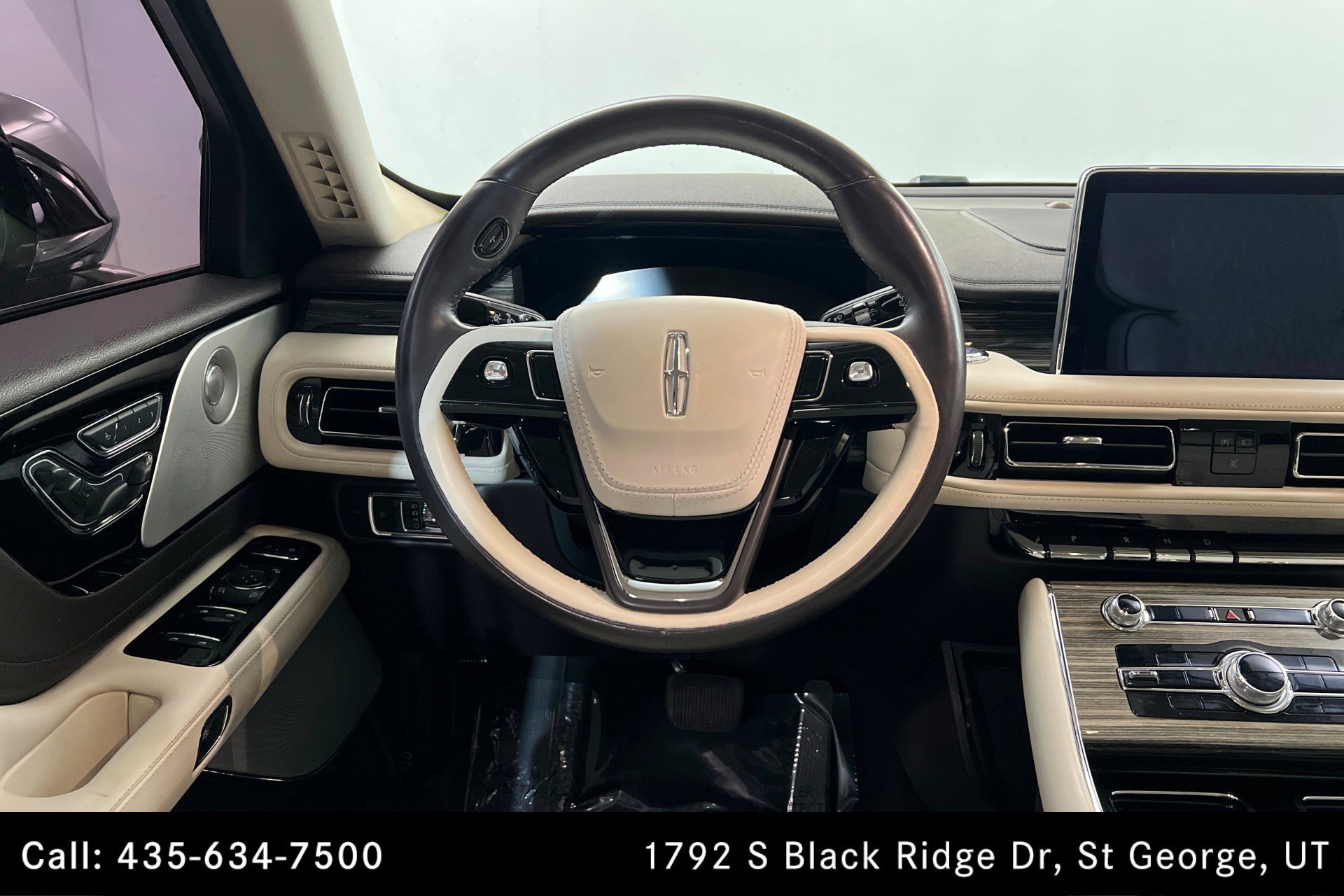 Used 2020 Lincoln Aviator Black Label image 12
