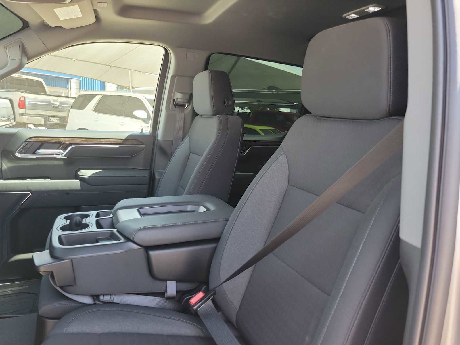 Used 2026 GMC Sierra 1500 Elevation image 16