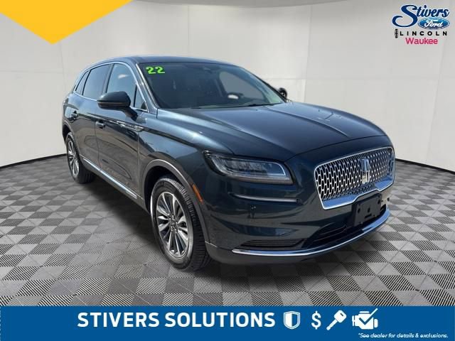 Certified 2022 Lincoln Nautilus AWD w/ Premium Package image 3