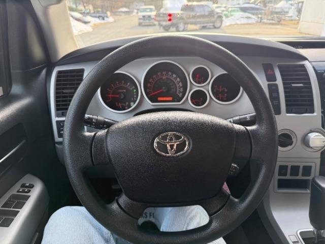 Used 2008 Toyota Tundra 4x4 CrewMax image 25