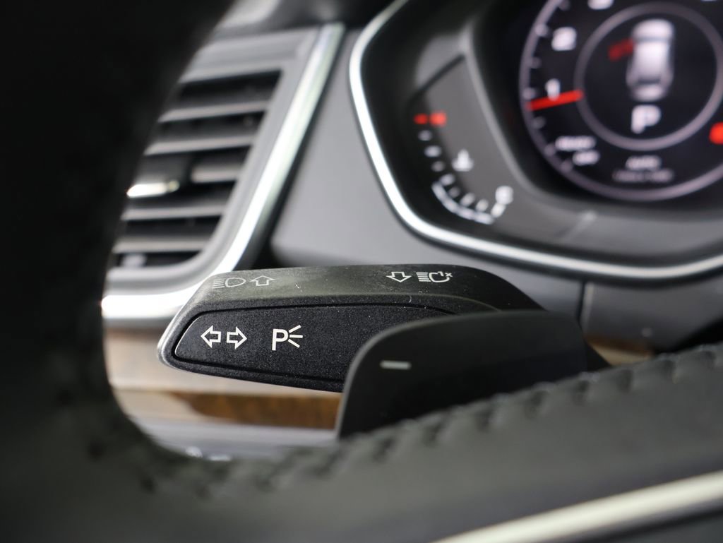Used 2018 Audi Q5 2.0T Premium Plus w/ Premium Plus Package image 30