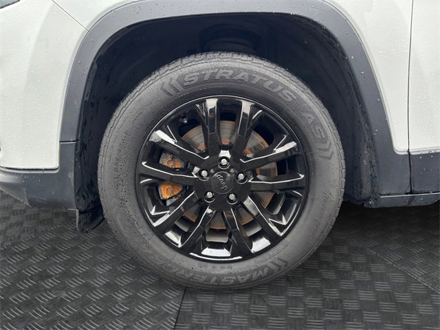 Used 2020 Jeep Cherokee Latitude image 14