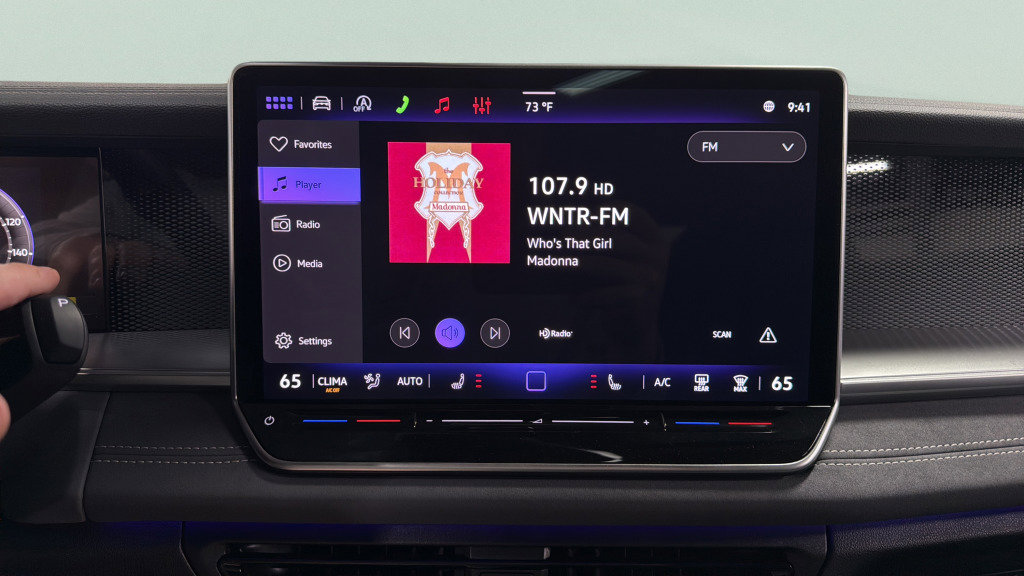 New 2026 Volkswagen Tiguan SE R-Line image 28