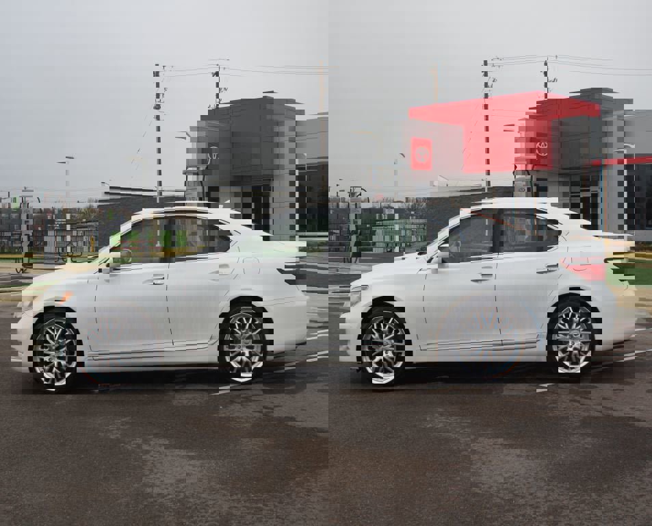 Used 2007 Lexus LS 460 image 9