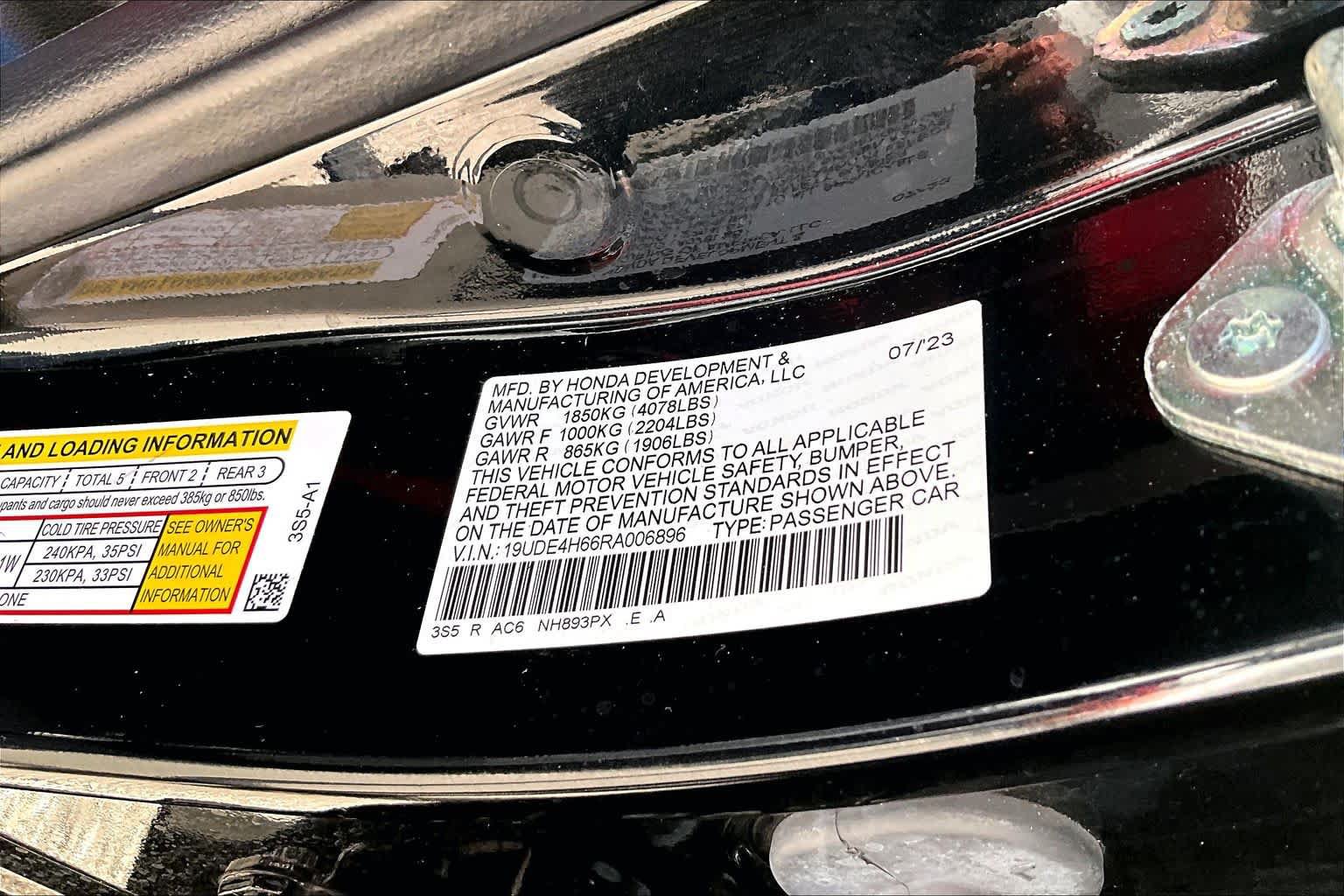 Used 2024 Acura Integra A-Spec w/ Technology Package FWD image 35