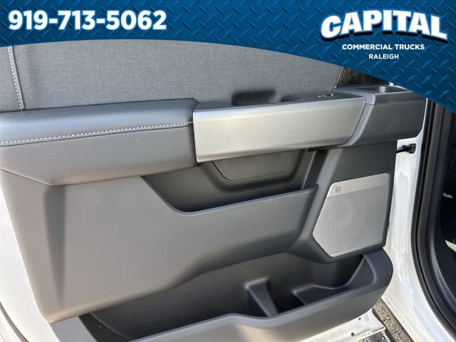 New 2026 Ford F550 4x4 Crew Cab image 19