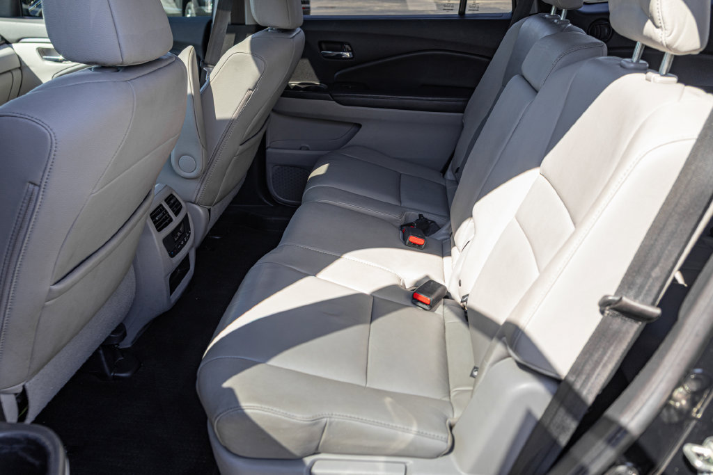 Used 2016 Honda Pilot EX-L image 28