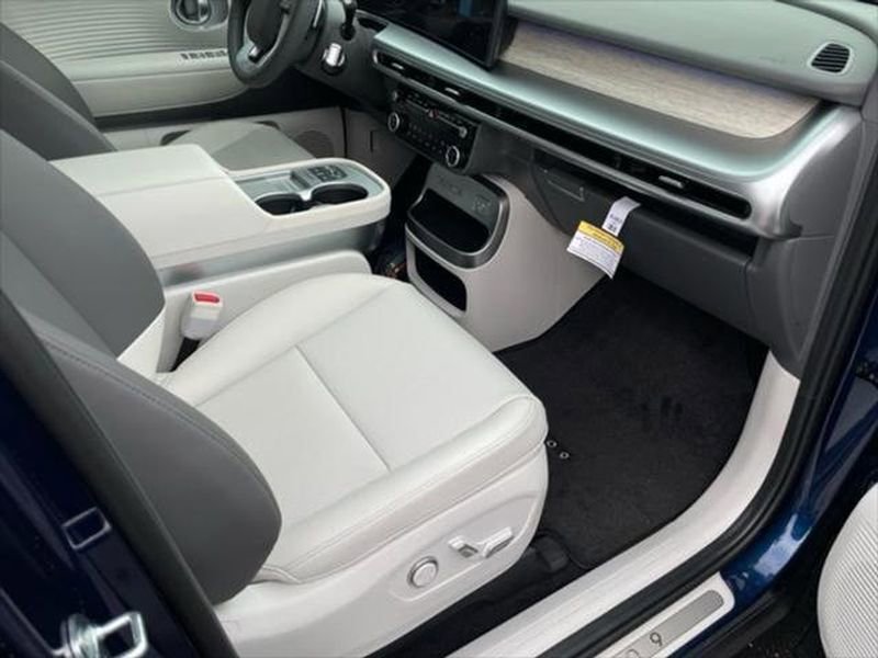 New 2026 Hyundai Ioniq 9 SEL image 25