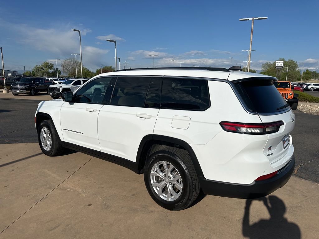 Used 2024 Jeep Grand Cherokee L Limited AWD/4WD image 39