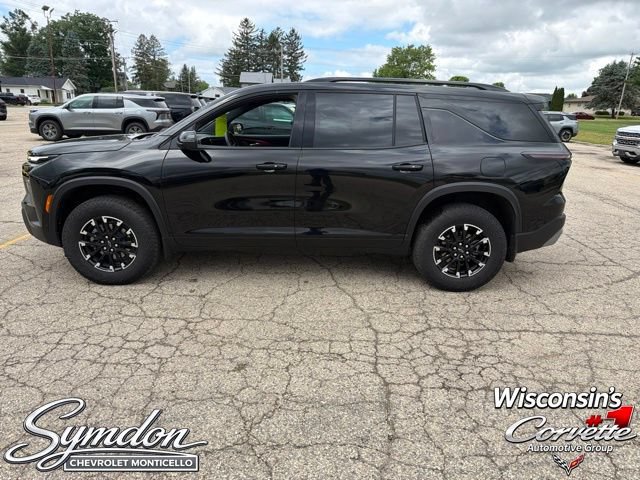 Used 2025 Chevrolet Traverse Z71 w/ LPO, Illumination Package AWD/4WD image 7