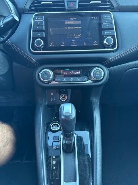 Used 2020 Nissan Versa SR FWD image 9