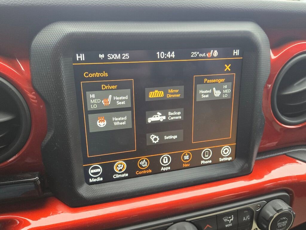 Used 2021 Jeep Gladiator Sport image 26