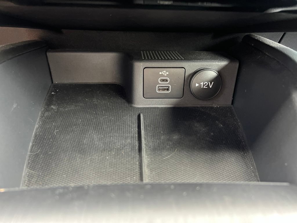Used 2025 Ford Escape ST-Line w/ Equipment Group 301A FWD image 31