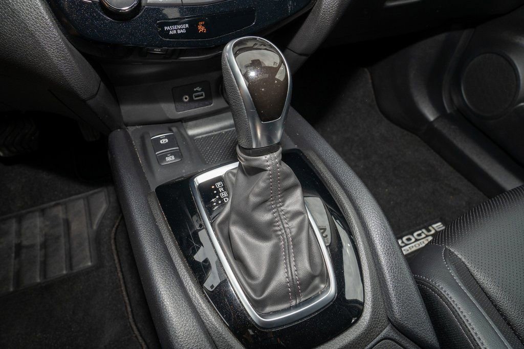 Used 2022 Nissan Rogue Sport SL w/ Premium Package image 15