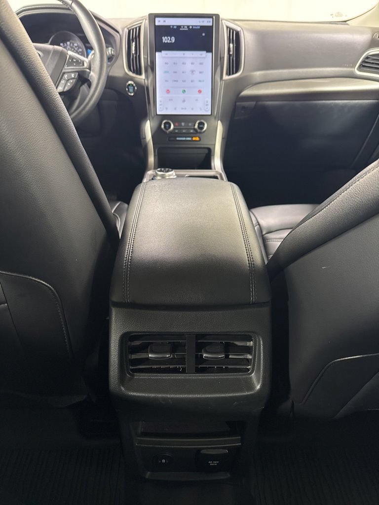 Certified 2024 Ford Edge SEL w/ Convenience Package AWD/4WD image 27