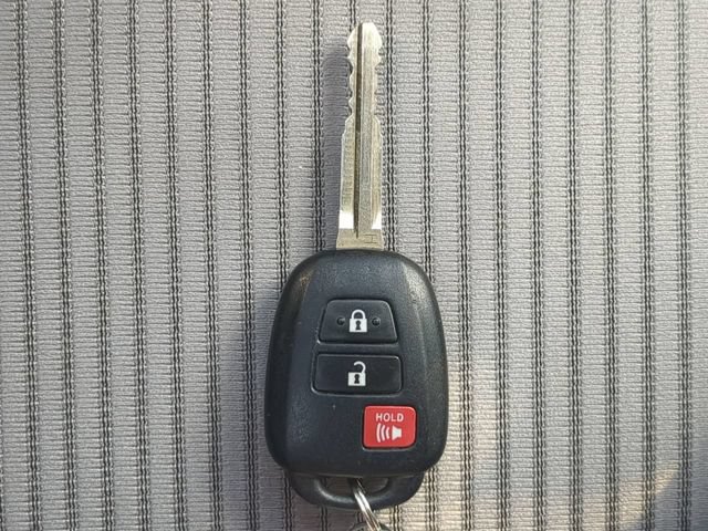 Used 2014 Toyota RAV4 LE FWD image 32