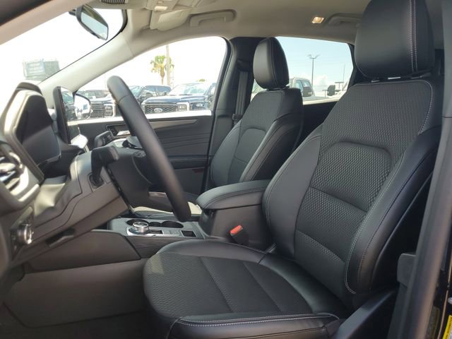 New 2025 Ford Escape SE image 11
