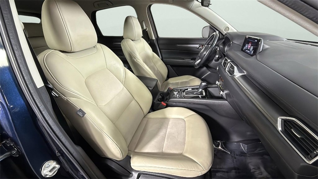 Used 2019 MAZDA CX-5 Touring image 29