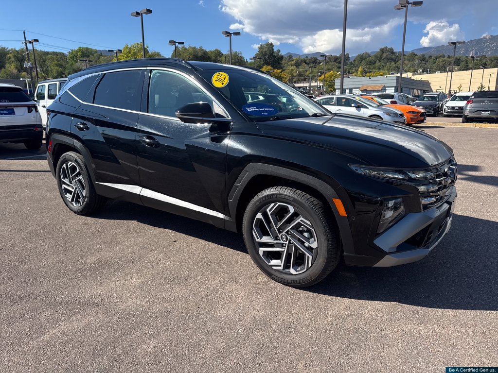 Used 2025 Hyundai Tucson Limited AWD/4WD image 22