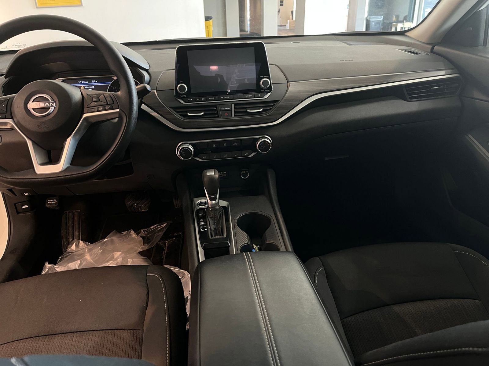 Used 2025 Nissan Altima 2.5 SV image 34