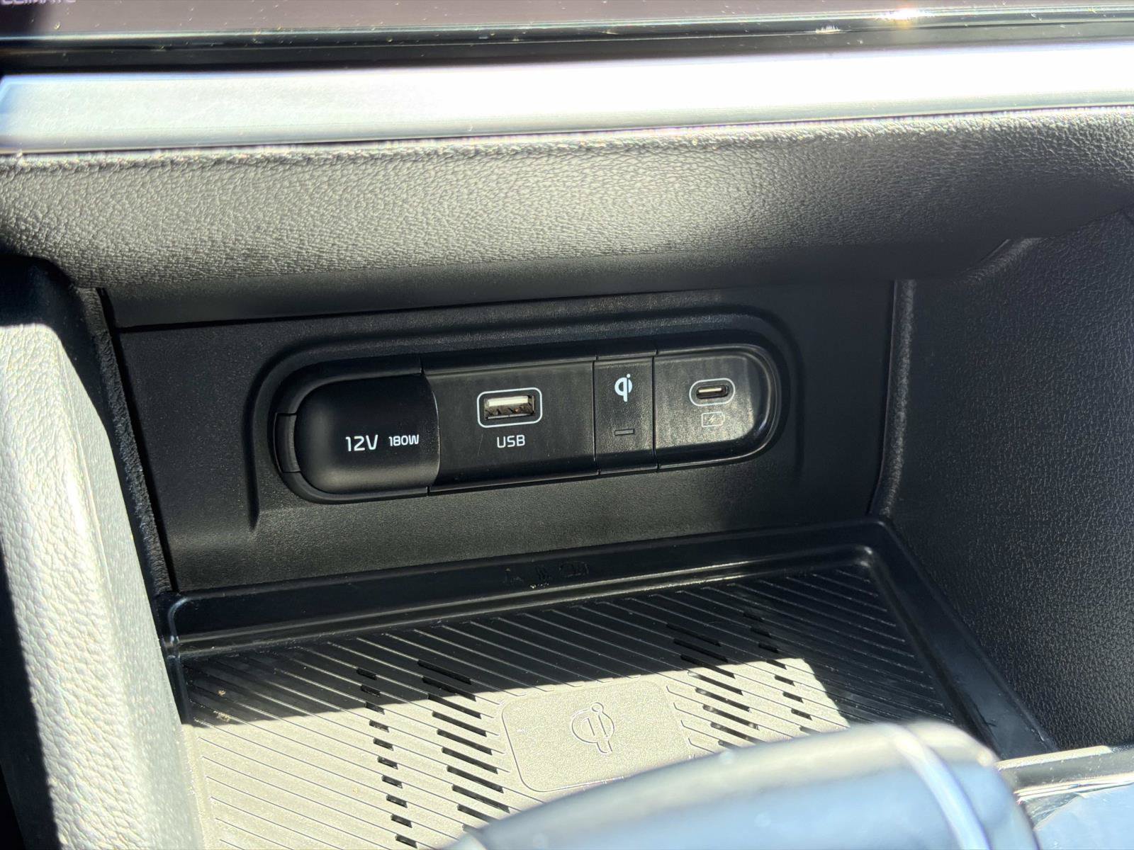 Used 2024 Kia Sportage X-Pro AWD/4WD image 23