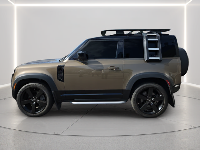 Used 2022 Land Rover Defender 90 X-Dynamic HSE AWD/4WD image 2
