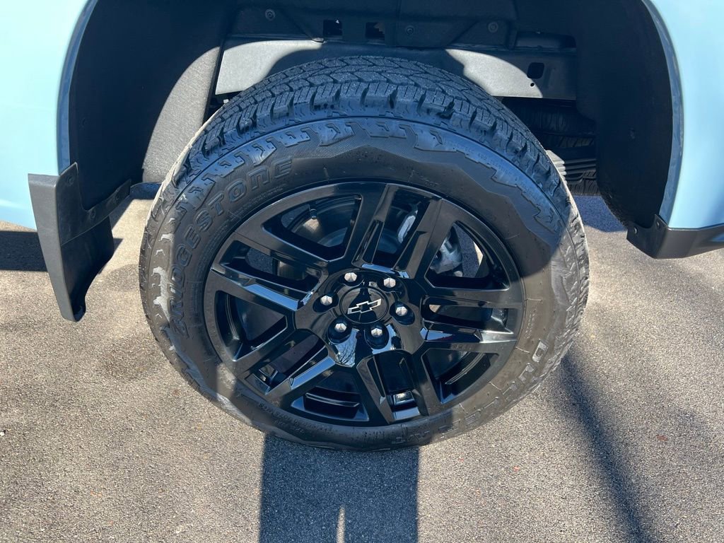 Used 2025 Chevrolet Colorado Z71 w/ Technology Package image 14