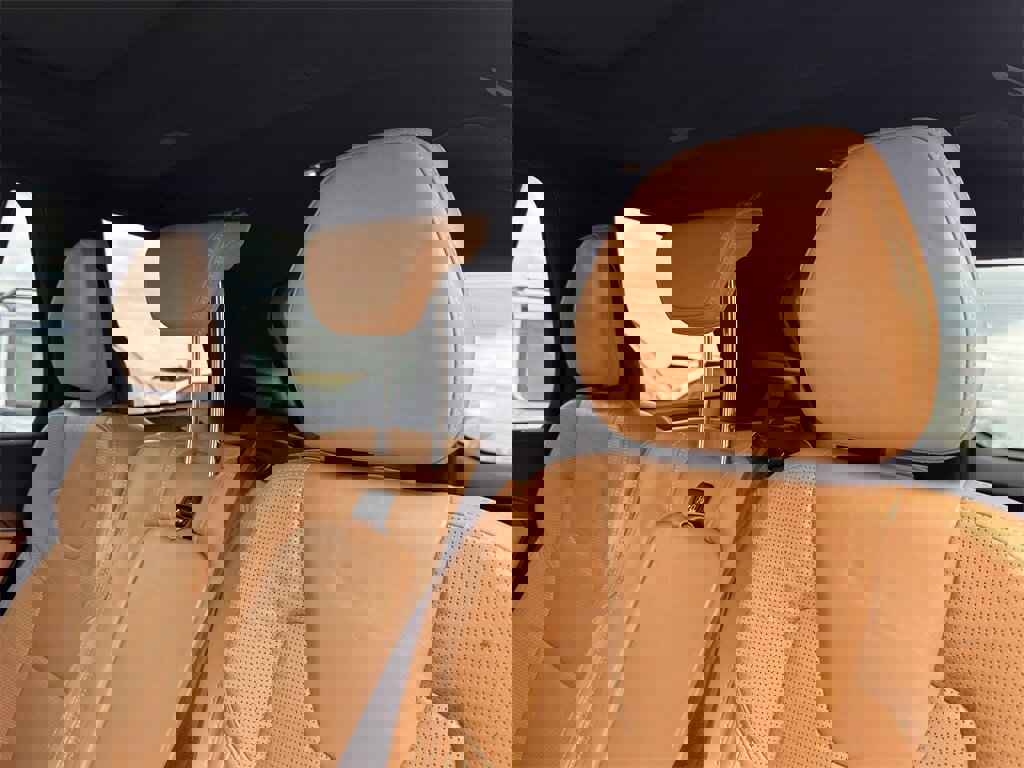 Used 2019 Volvo XC90 T8 Inscription w/ Luxury Package image 34