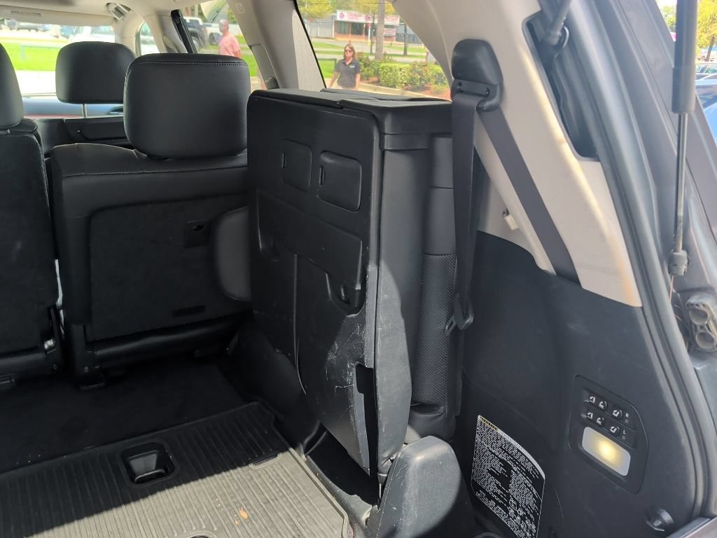 Used 2017 Lexus LX 570 4WD w/ Luxury Package image 7