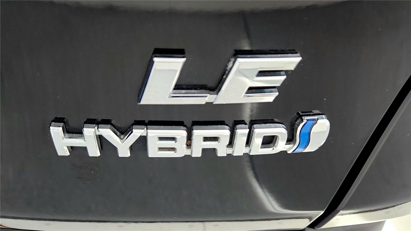 Certified 2021 Toyota RAV4 LE image 14