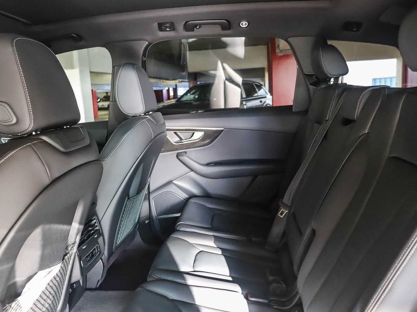 New 2026 Audi Q7 3.0T Premium AWD/4WD image 18