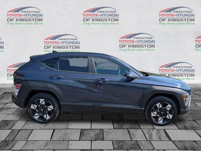 Certified 2024 Hyundai Kona SEL w/ Convenience Package AWD/4WD image 2