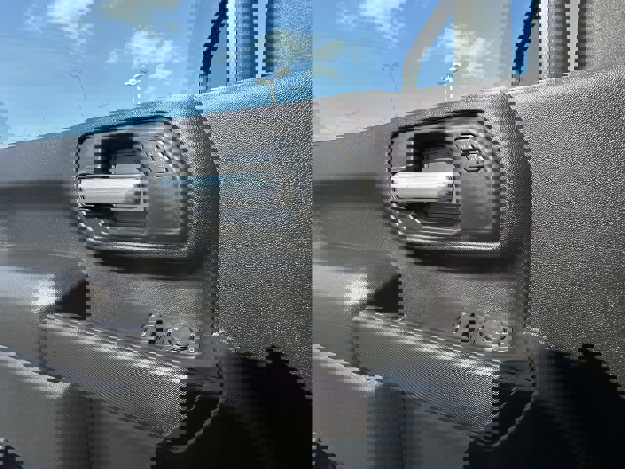 New 2025 GMC Sierra 3500 Pro w/ Convenience Package image 13