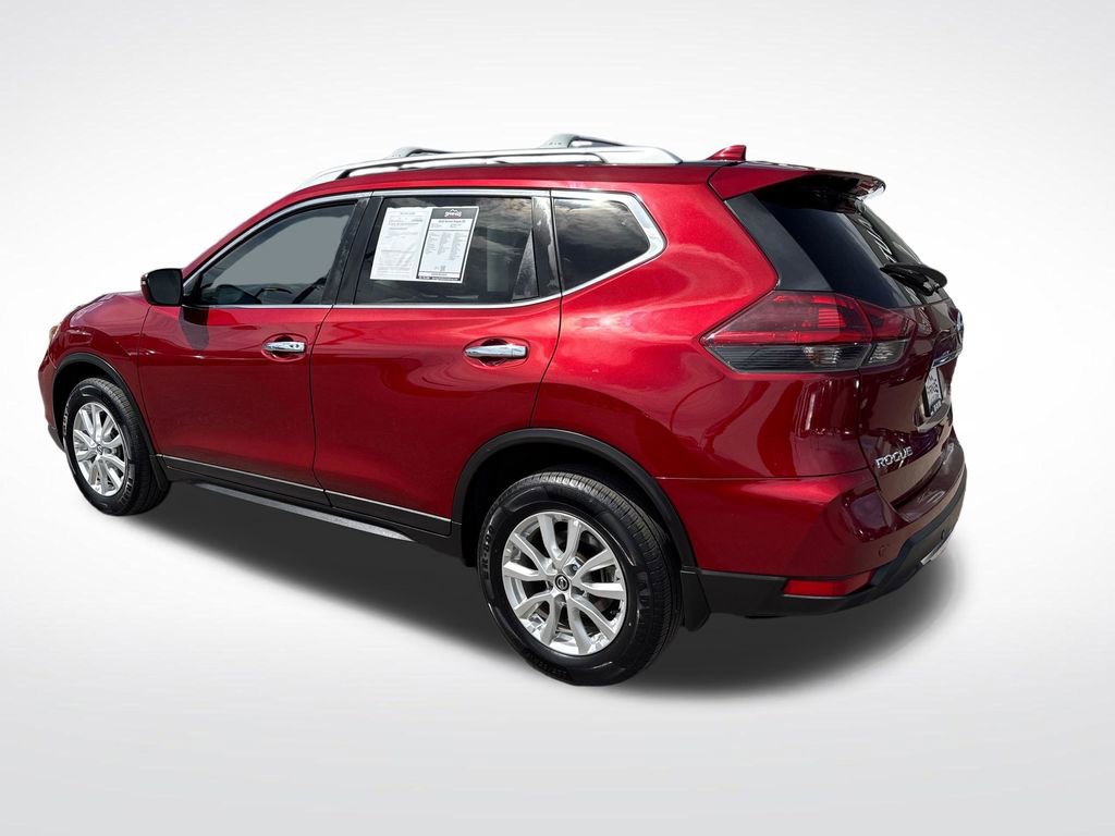 Used 2020 Nissan Rogue SV AWD/4WD image 3