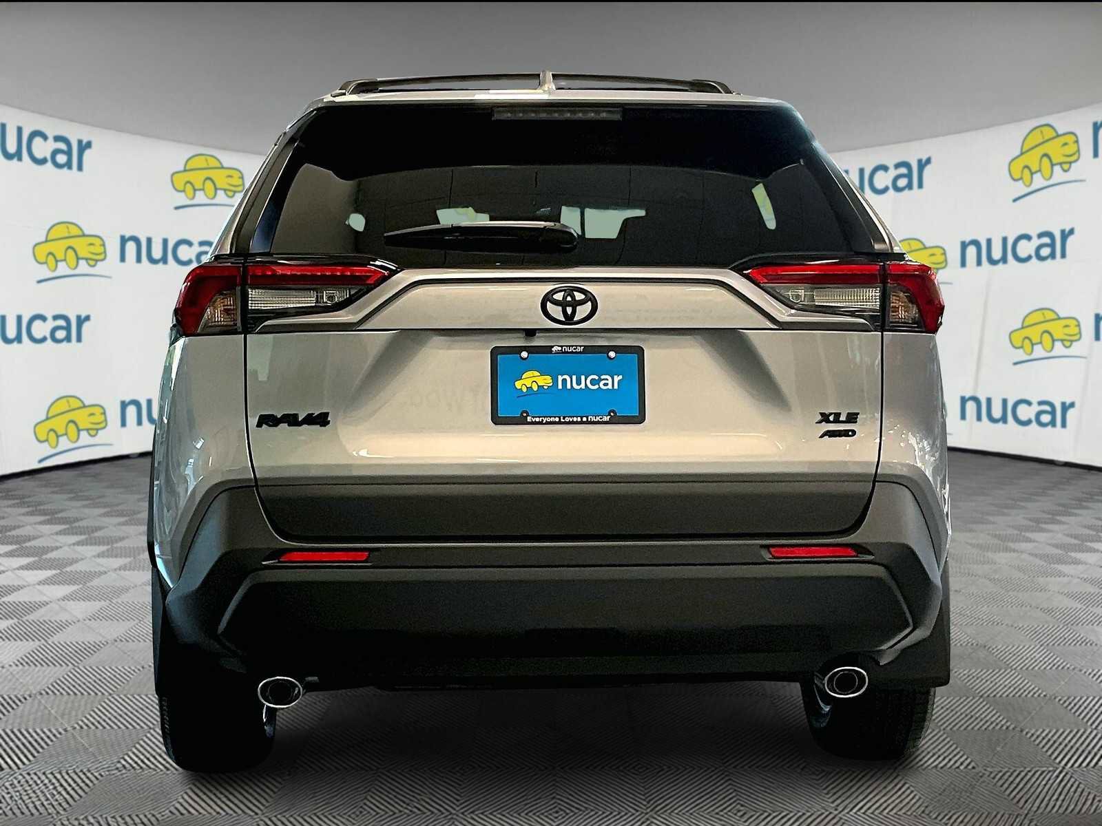 New 2025 Toyota RAV4 XLE image 6
