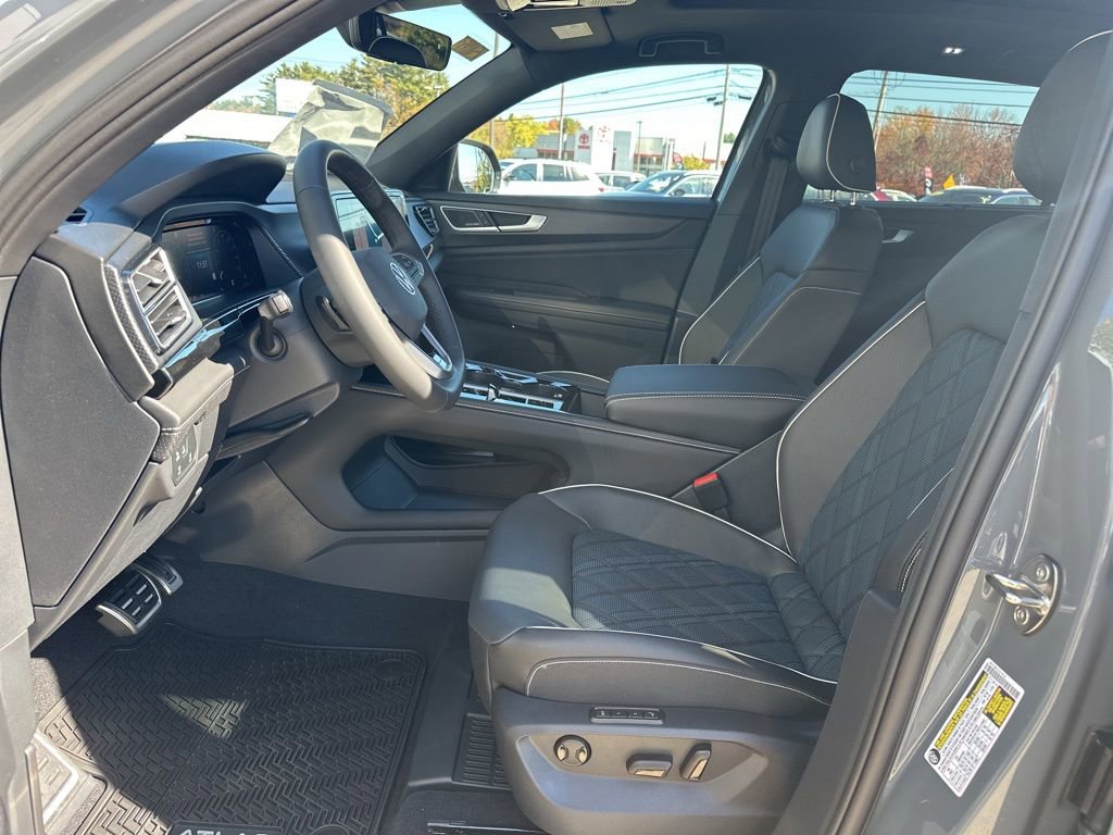 New 2026 Volkswagen Atlas Cross Sport SEL Premium R-Line image 9