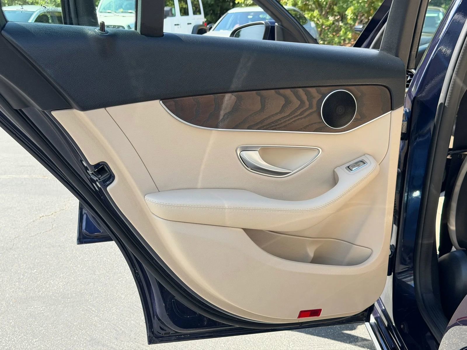 Used 2018 Mercedes-Benz C 300 Sedan w/ Premium Package image 22