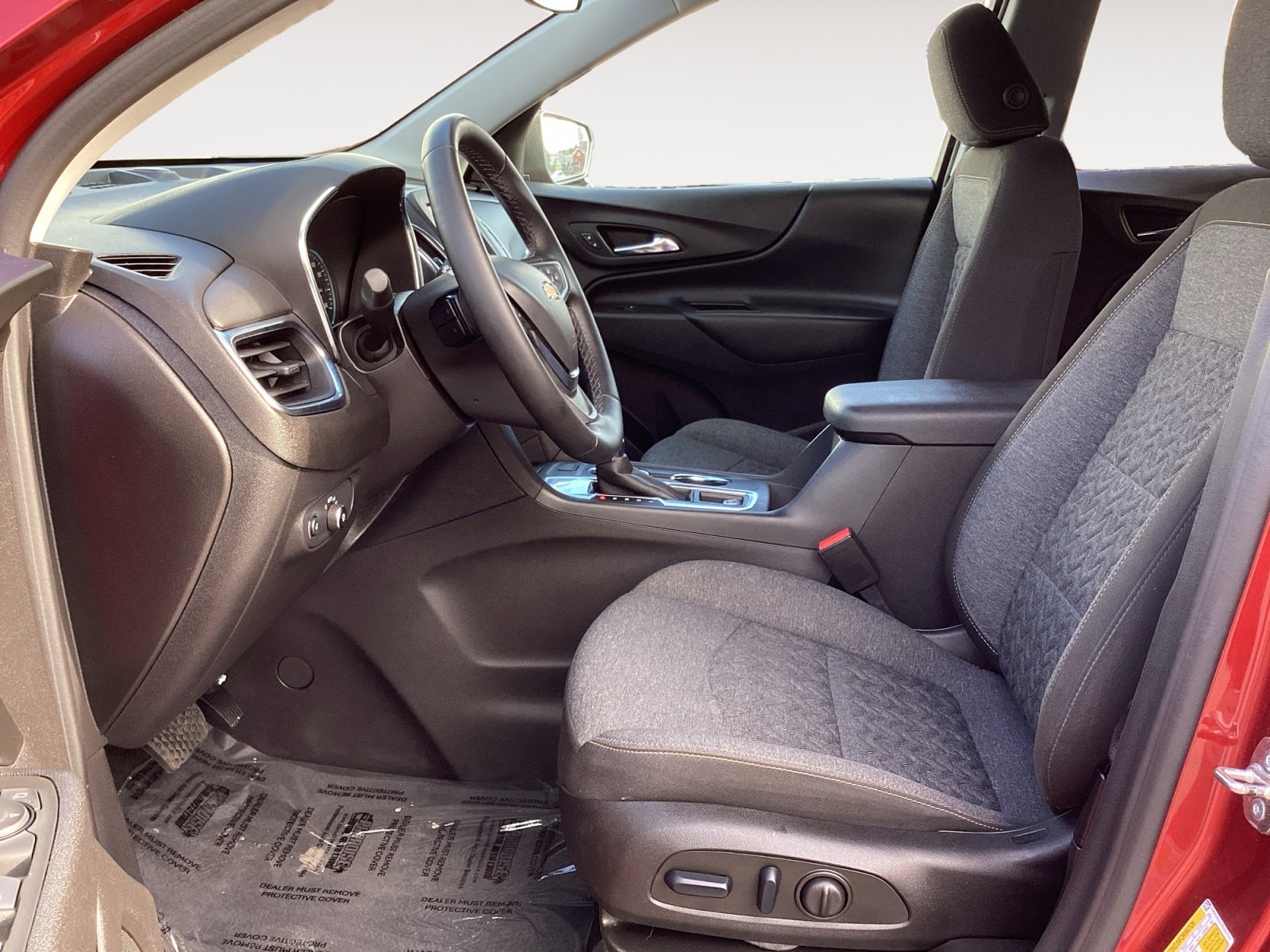 Used 2024 Chevrolet Equinox LT image 27