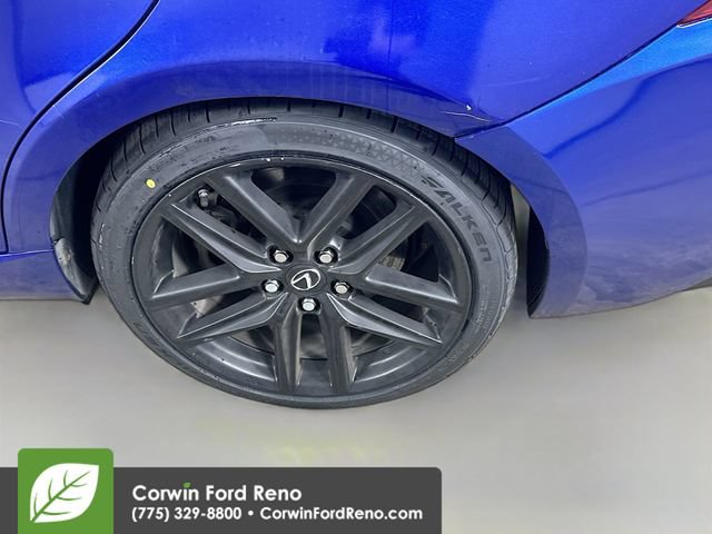 Used 2016 Lexus IS 200t w/ F Sport Package RWD image 30