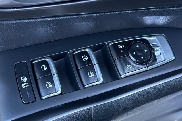 Certified 2025 Kia Sorento EX AWD/4WD image 14