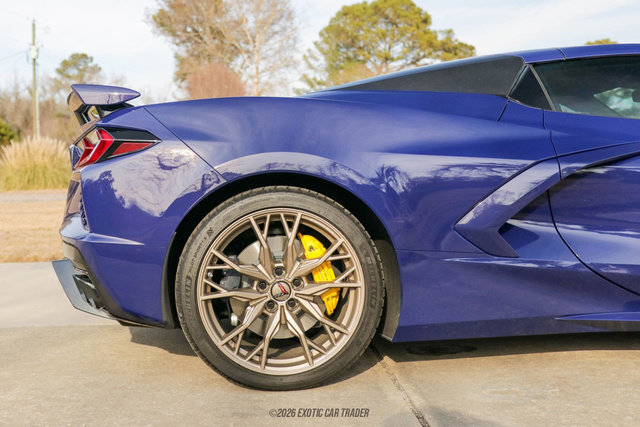 Used 2025 Chevrolet Corvette Stingray Premium Conv w/ Z51 Performance Package RWD image 72