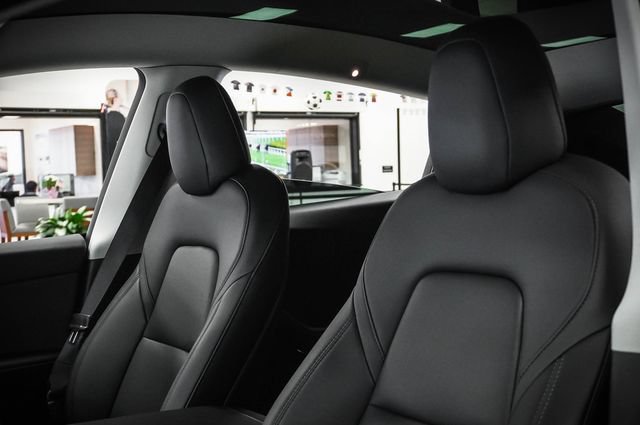 Used 2023 Tesla Model Y Long Range AWD/4WD image 10