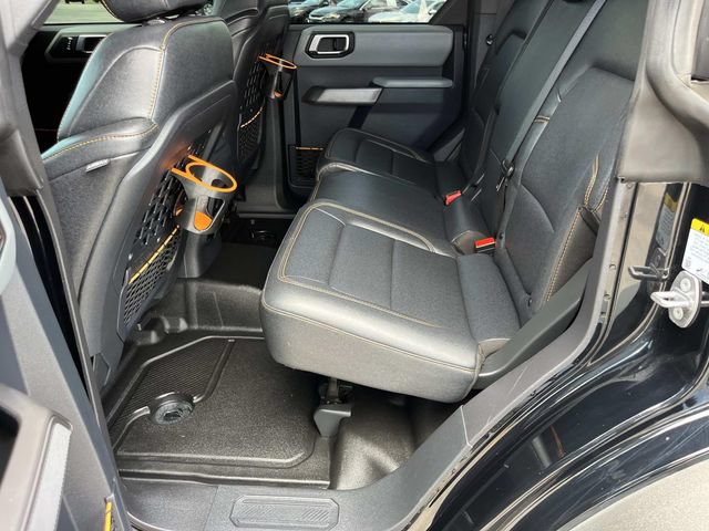 Used 2023 Ford Bronco Badlands w/ Sasquatch Package AWD/4WD image 18