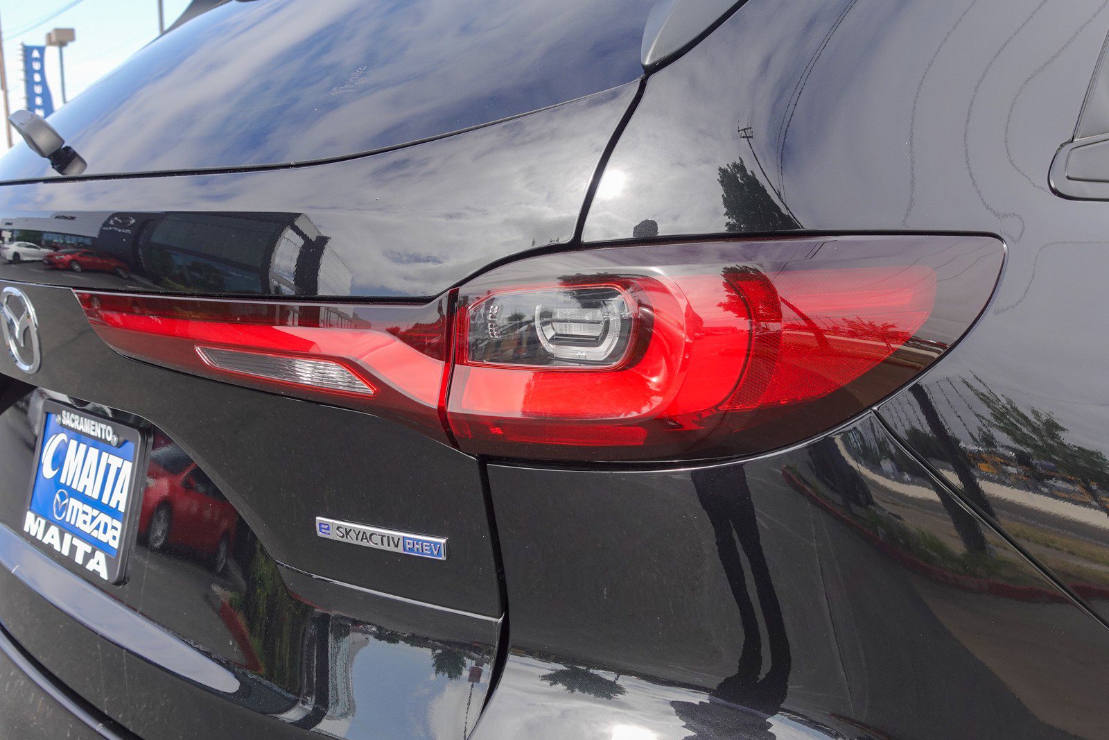 Used 2024 MAZDA CX-90 Plug-In Hybrid w/ Preferred image 5