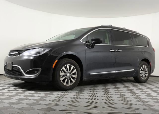 Used 2020 Chrysler Pacifica Touring-L Plus